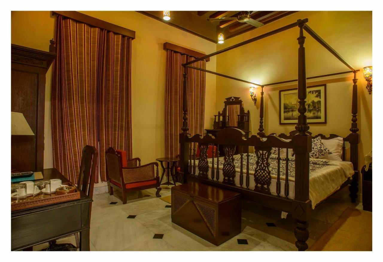 Hotel 233 Park Street Calcutá Quarto foto